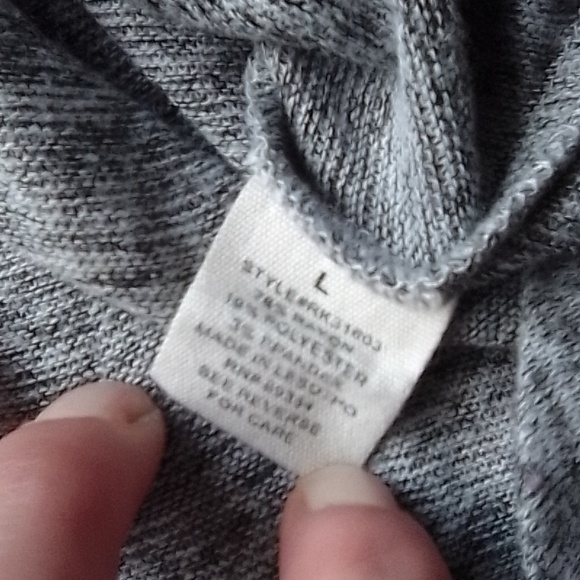 ๐No Comment Heathered Gray Knit Sweater!!! - Picture 5 of 7